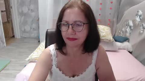 OlgaHottie online show from 06/30/26, 12:00
