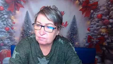 Snapshot of olgaluck chatting on 01/12/26, 06:18 OlgaLuck online show from 01/12/26, 06:18