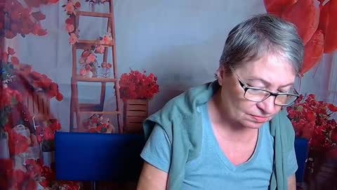 Snapshot of olgaluck chatting on 02/13/26, 06:53 OlgaLuck online show from 02/13/26, 06:53