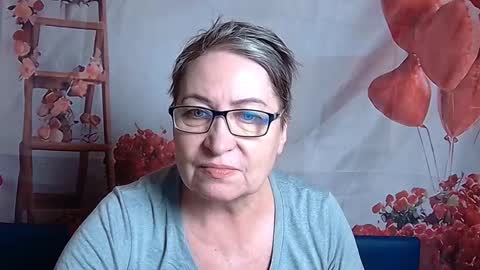 Snapshot of olgaluck chatting on 02/20/26, 06:48 OlgaLuck online show from 02/20/26, 06:48