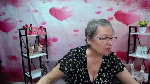 OlgaLuck online show from 04/15/26, 05:36