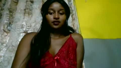 olinah610 online show from 02/22/26, 03:43