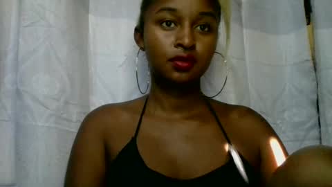 olinah610 online show from 07/12/26, 05:09