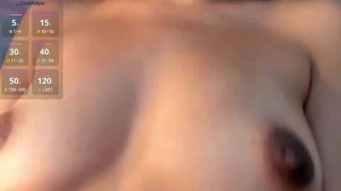 Snapshot of olitasdelmar chatting on 02/23/25, 05:29 Mar online show from 02/23/25, 05:29