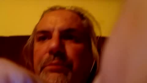 oliveoil67 online show from 10/24/25, 04:47