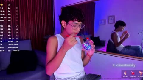 oliver20__ online show from 04/12/26, 04:50