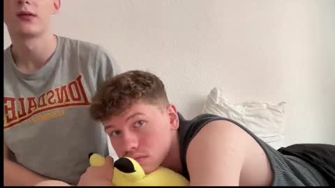 Oliver and Thomas online show from 10/12/25, 10:47