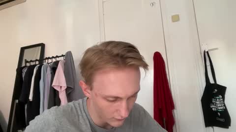 Oliver and Thomas online show from 11/02/25, 01:46