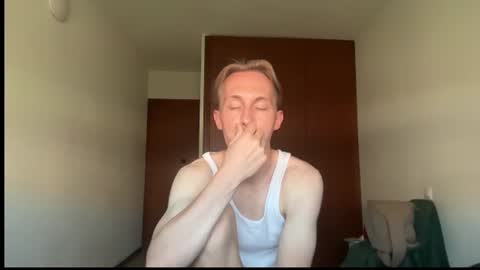 Oliver and Thomas online show from 06/09/26, 01:45