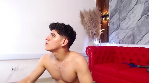 oliver_avella online show from 01/13/25, 10:03