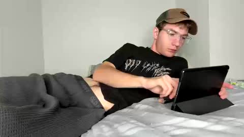 Oliver Beck online show from 10/20/25, 07:03