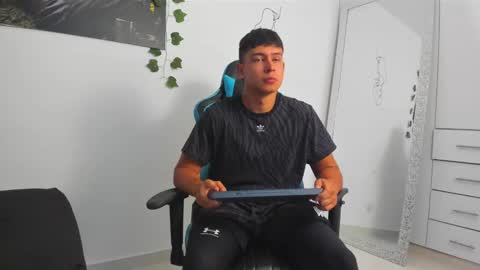 Oliver bray online show from 02/28/25, 11:56