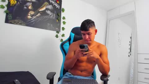 Oliver bray online show from 03/10/25, 04:25