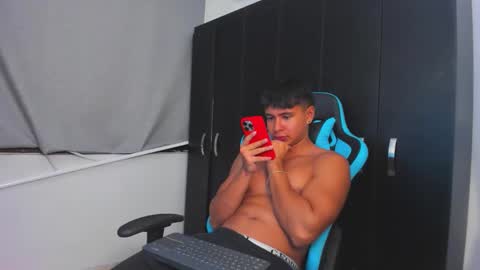 Oliver bray online show from 11/22/25, 03:05