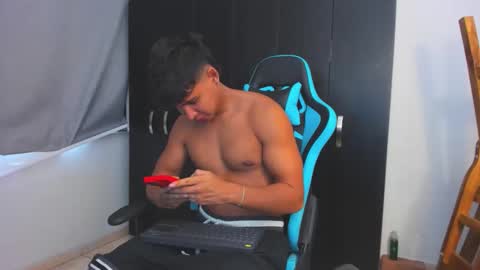 Oliver bray online show from 11/29/25, 03:04