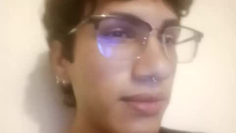 Snapshot of oliver_fast_ chatting on 02/22/25, 05:02 Oliver fast online show from 02/22/25, 05:02