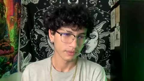 Snapshot of oliver_fast_ chatting on 10/01/25, 06:19 Oliver fast online show from 10/01/25, 06:19