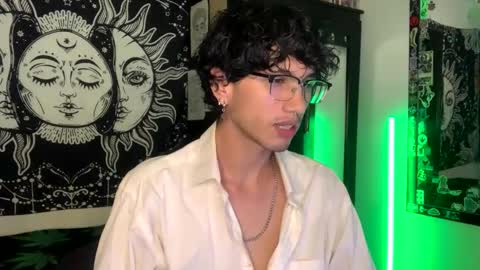 Snapshot of oliver_fast_ chatting on 10/13/25, 07:52 Oliver fast online show from 10/13/25, 07:52