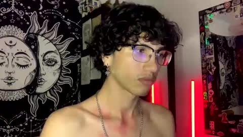 Snapshot of oliver_fast_ chatting on 11/25/25, 06:13 Oliver fast online show from 11/25/25, 06:13