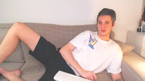 Oliver online show from 12/02/24, 09:39