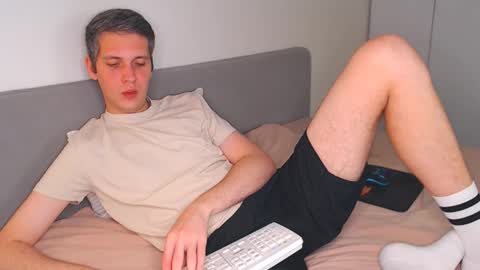 Oliver online show from 10/05/25, 06:06