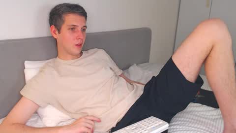 Oliver online show from 11/22/25, 05:12