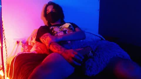 Snapshot of oliver_laid_2023 chatting on 01/06/25, 11:07 oliver_laid_2023 online show from 01/06/25, 11:07