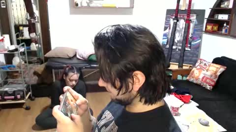 Snapshot of oliver_laid_2023 chatting on 10/28/25, 11:18 oliver_laid_2023 online show from 10/28/25, 11:18