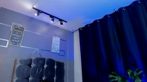 oliver mr  online show from 10/17/25, 08:44