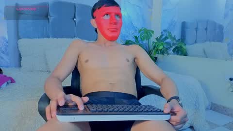 oliver mr  online show from 04/06/26, 07:59