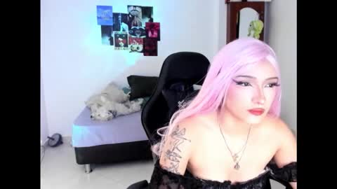 oliver_mrgn online show from 10/22/25, 01:39