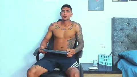 oliver_smith_2 online show from 02/02/26, 09:57