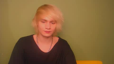 Oliver online show from 12/27/24, 02:25