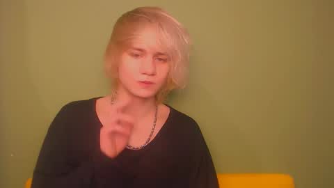 Oliver online show from 01/31/25, 02:37