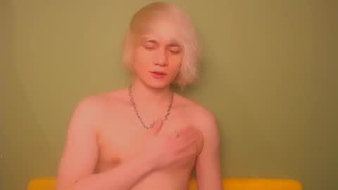 Oliver online show from 02/13/25, 02:45