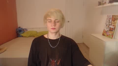 Oliver online show from 10/03/25, 01:46