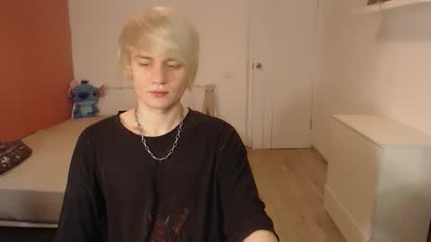 Oliver online show from 11/12/25, 12:44