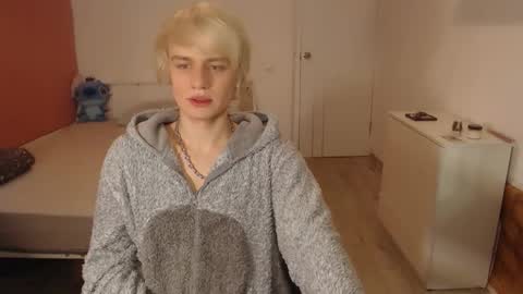 Oliver online show from 01/12/26, 01:22