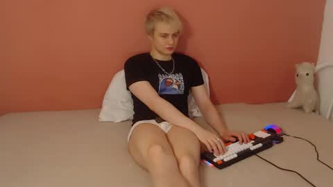 Oliver online show from 04/02/26, 01:03