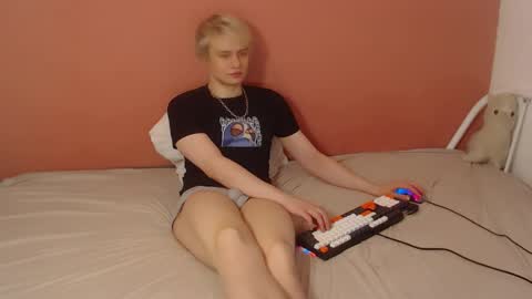 Oliver online show from 04/09/26, 01:16