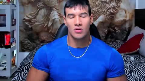 oliver_tommy online show from 10/18/25, 11:55