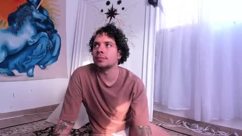 Snapshot of oliver_usher chatting on 02/02/25, 09:34 Mr Blue Sky online show from 02/02/25, 09:34