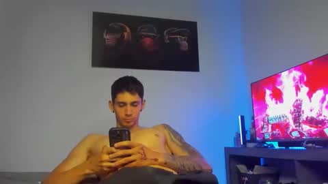 Oliver bennet online show from 10/19/25, 03:40