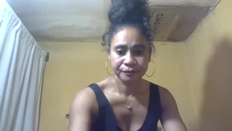 olivia9794 online show from 06/15/26, 09:11