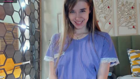 Olivia online show from 01/23/25, 05:10