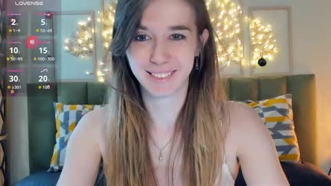 Olivia online show from 05/10/26, 05:29