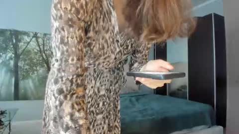 Snapshot of olivia__dream chatting on 05/24/26, 04:01 olivia__dream online show from 05/24/26, 04:01