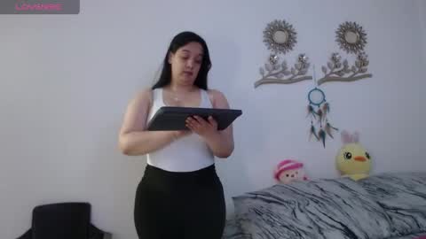 Olivia Gonzales online show from 06/06/26, 08:02