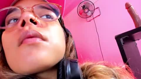  OLIVIA  online show from 05/29/26, 03:26