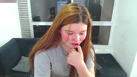 olivia_martine online show from 12/15/24, 05:02